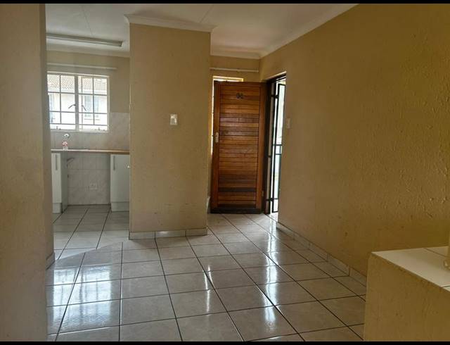 2 BEDROOM PROPERTY TO RENT IN VORNA VALLEY